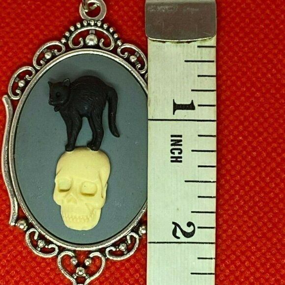 Antique Silver Skull Cat Black Skeleton Gothic Cam - Picture 6 of 7